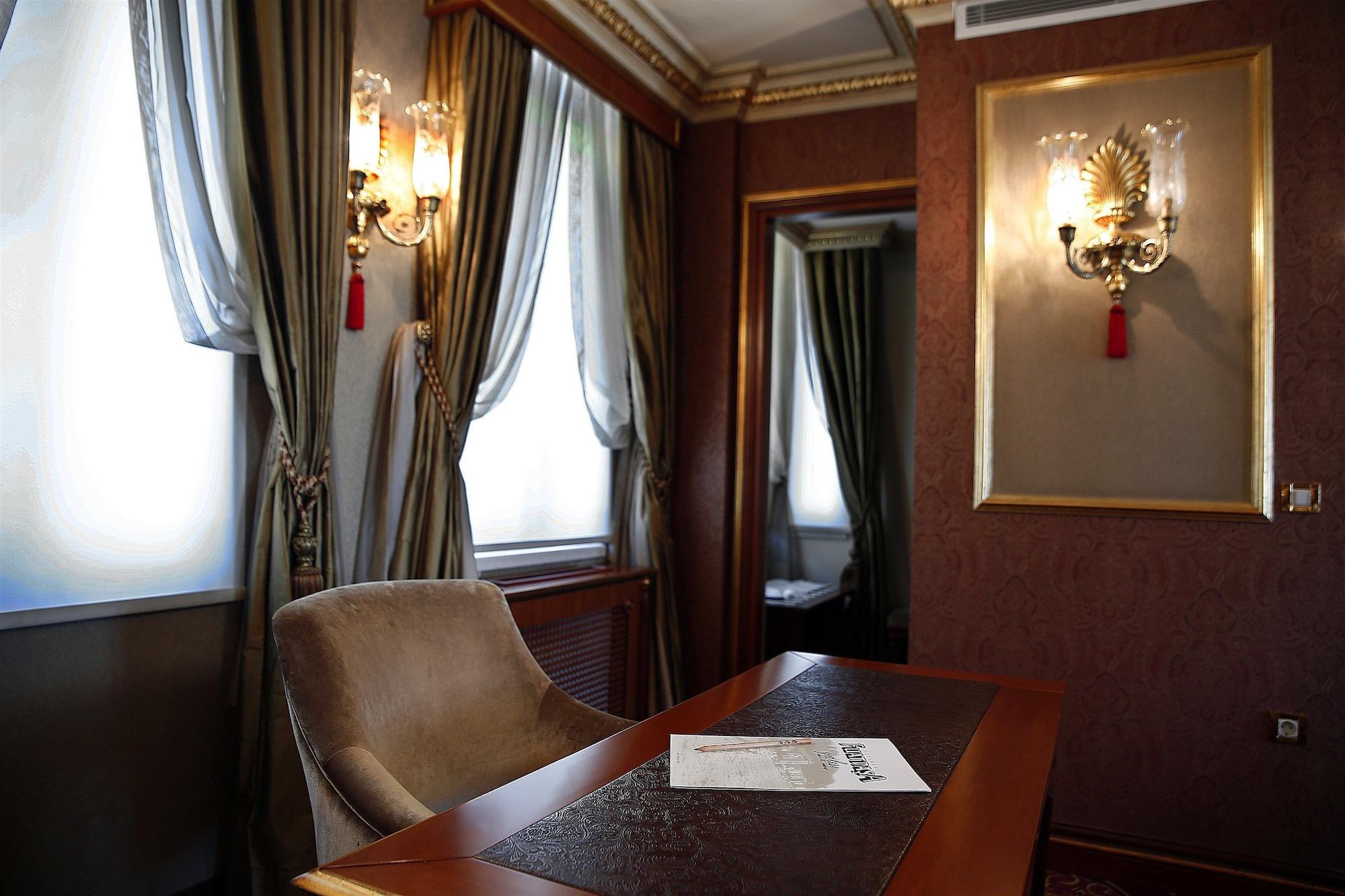 Fuat Pasa Oteli - Special Category Bosphorus Istanbul Exterior photo